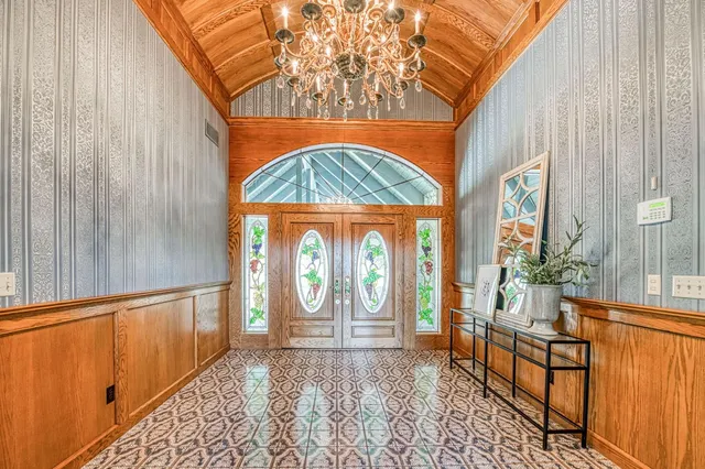 $1,550,000 | 424 North De Wolf Avenue, Sanger, CA 93657