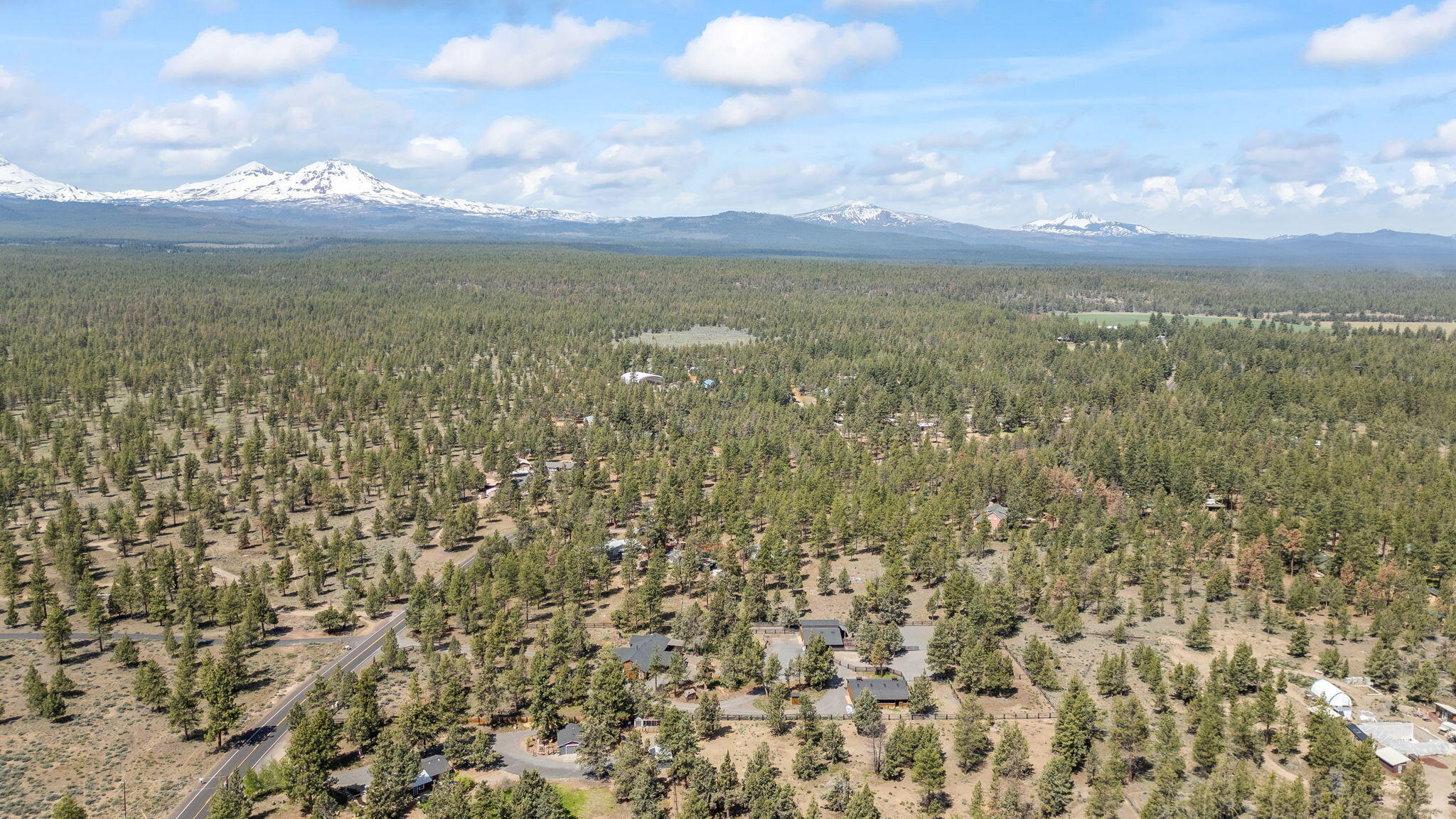 67186 Harrington Loop Road Bend, OR 97703 - Photo 30 of 32 39-web-or-mls-67186 Harrington Loop Rd,