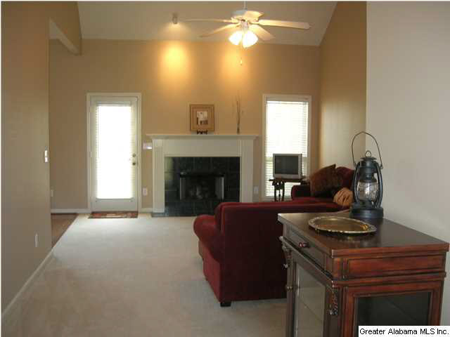 911 Jackson Circle Helena, AL 35080 - Photo 2 of 13
