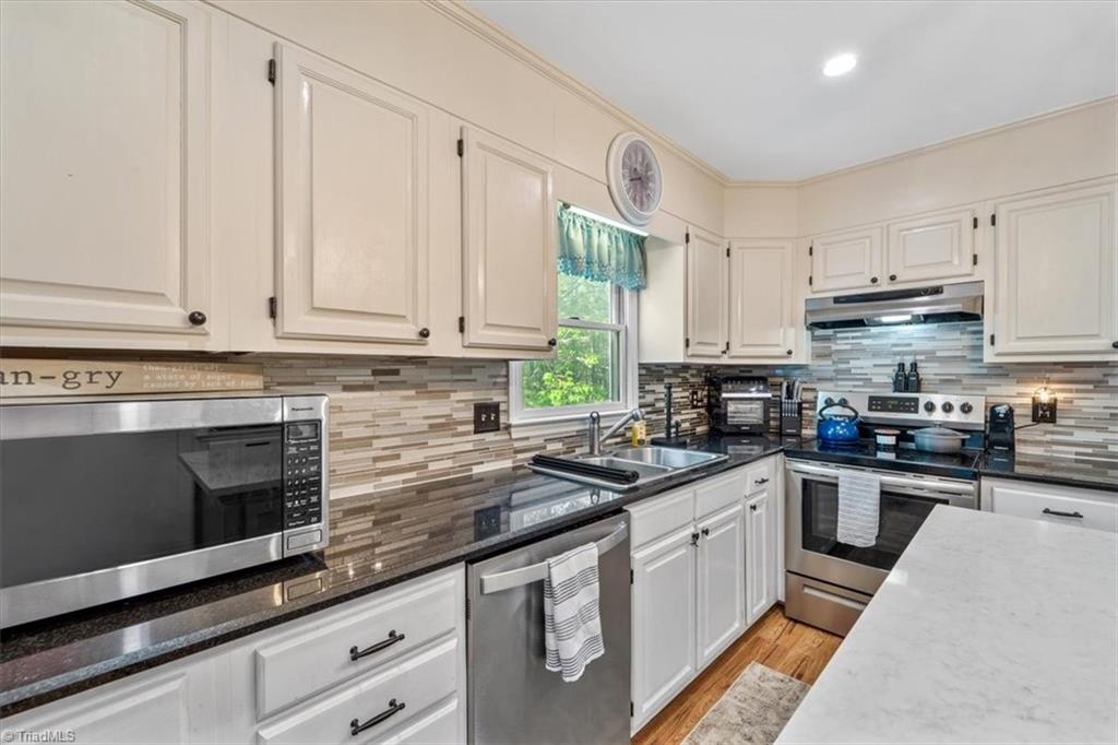 4635 Shelton Ridge Road Walkertown, NC 27051 - Photo 16 of 47 Gallery Image 16