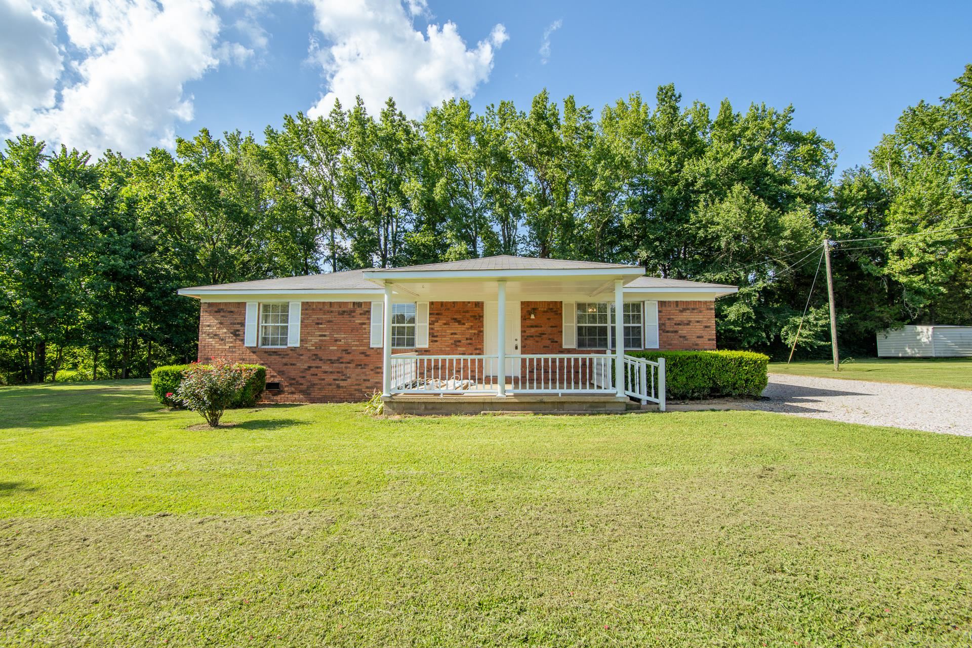 85 Janey Loop Savannah, TN 38372 - Photo 1 of 39