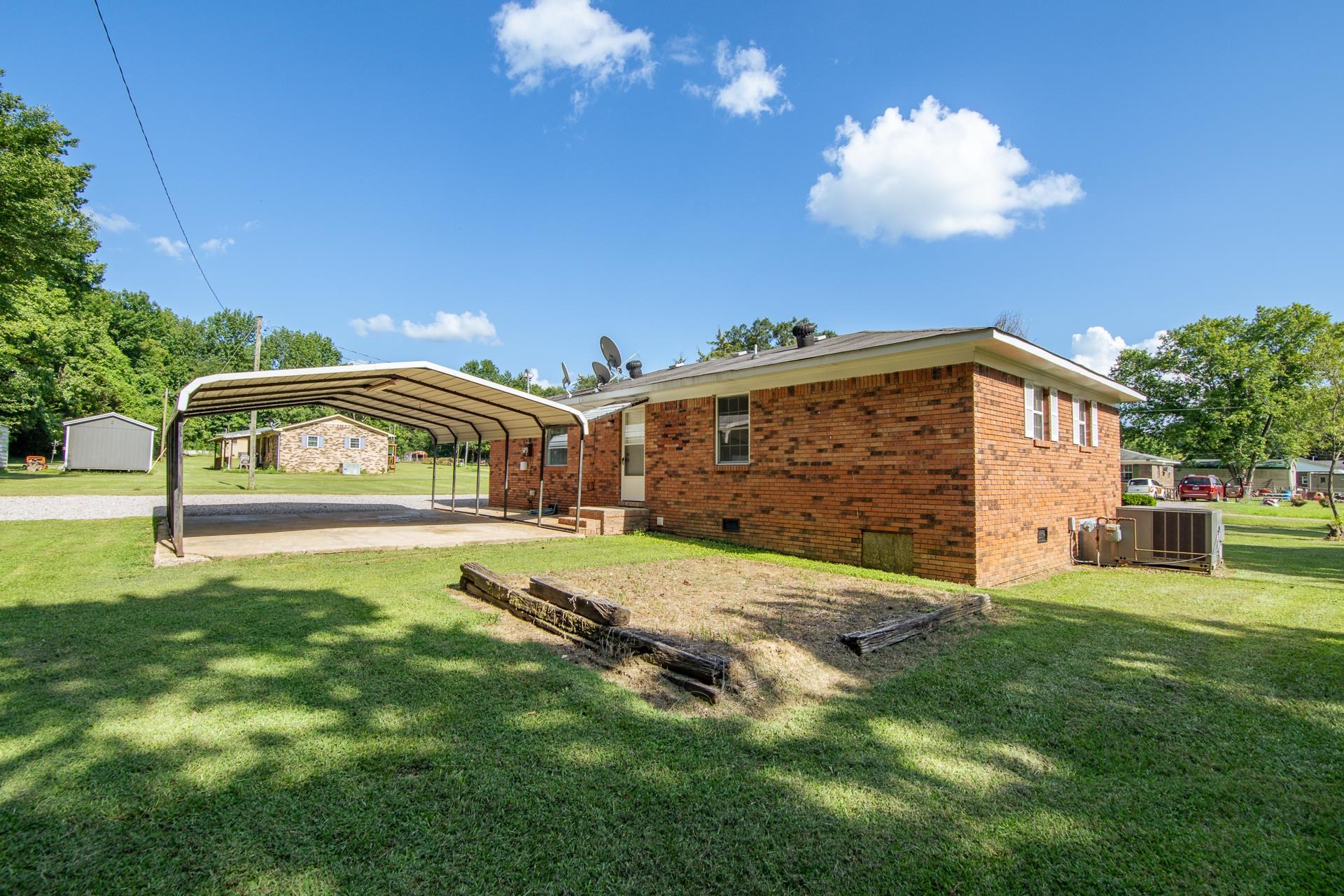 85 Janey Loop Savannah, TN 38372 - Photo 11 of 39