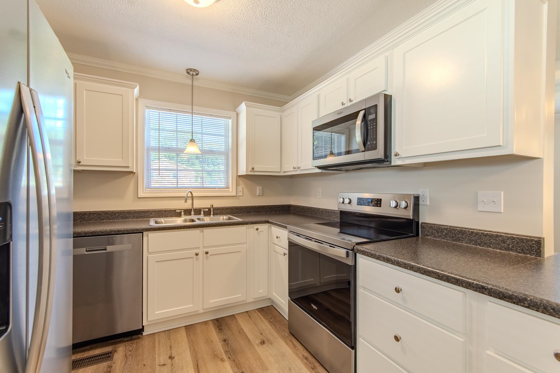 85 Janey Loop Savannah, TN 38372 - Photo 18 of 39