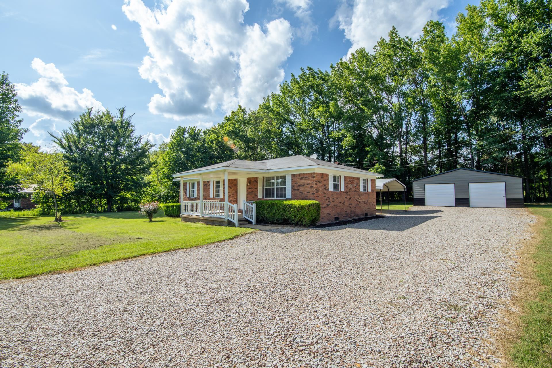 85 Janey Loop Savannah, TN 38372 - Photo 4 of 39