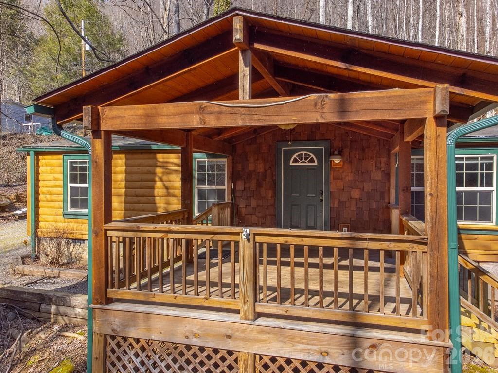1668 Buff Creek Road Sylva, NC 28779 - Photo 4 of 42