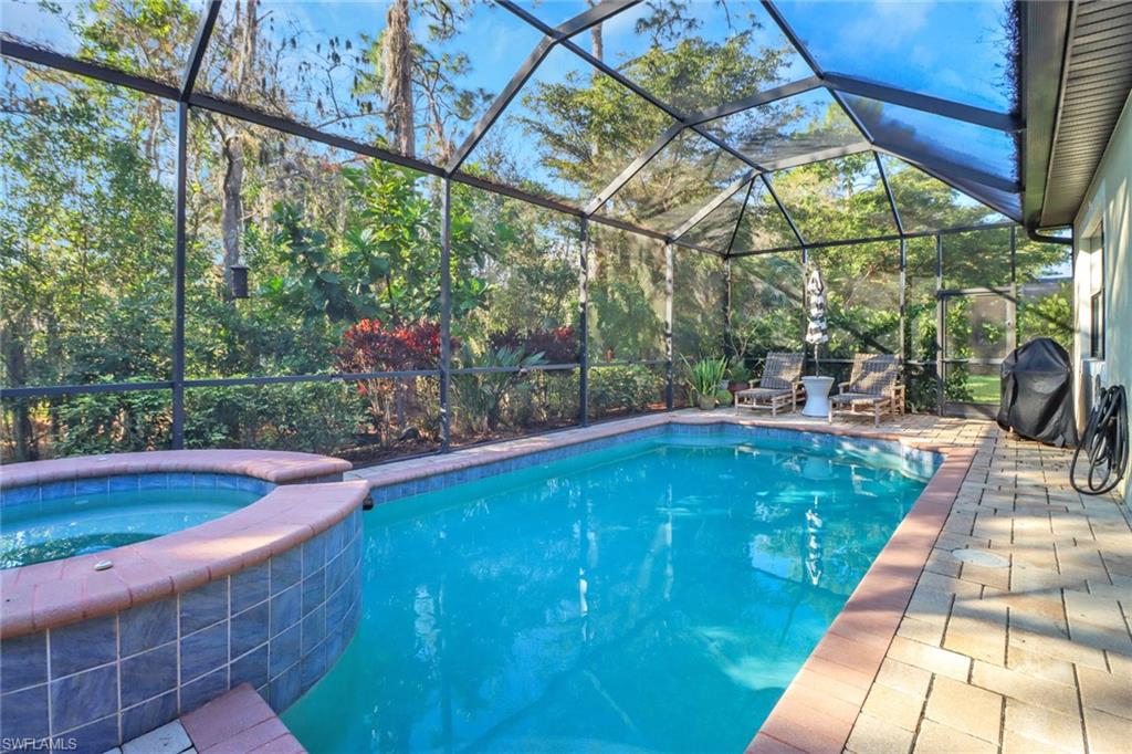 14374 Tuscany Pointe Trail Naples, FL 34120 - Photo 35 of 38 a view of swimming pool