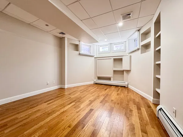 $3,900 | 20 Cumberland Street, Unit 1, Boston, MA 02115