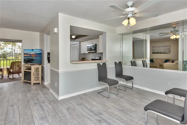 $1,900 | 7360 Glenmoor Lane, Unit 4208, Naples, FL 34104