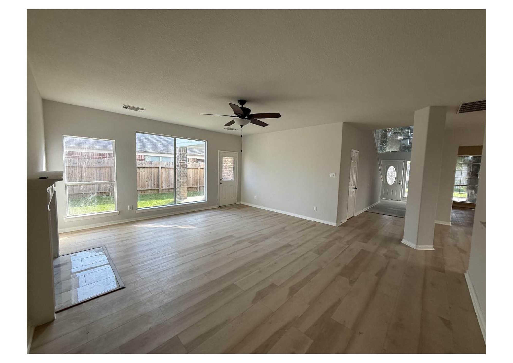 4106 Forest Rain Lane Atascocita, TX 77346 - Photo 20 of 49 a view of an empty room and window