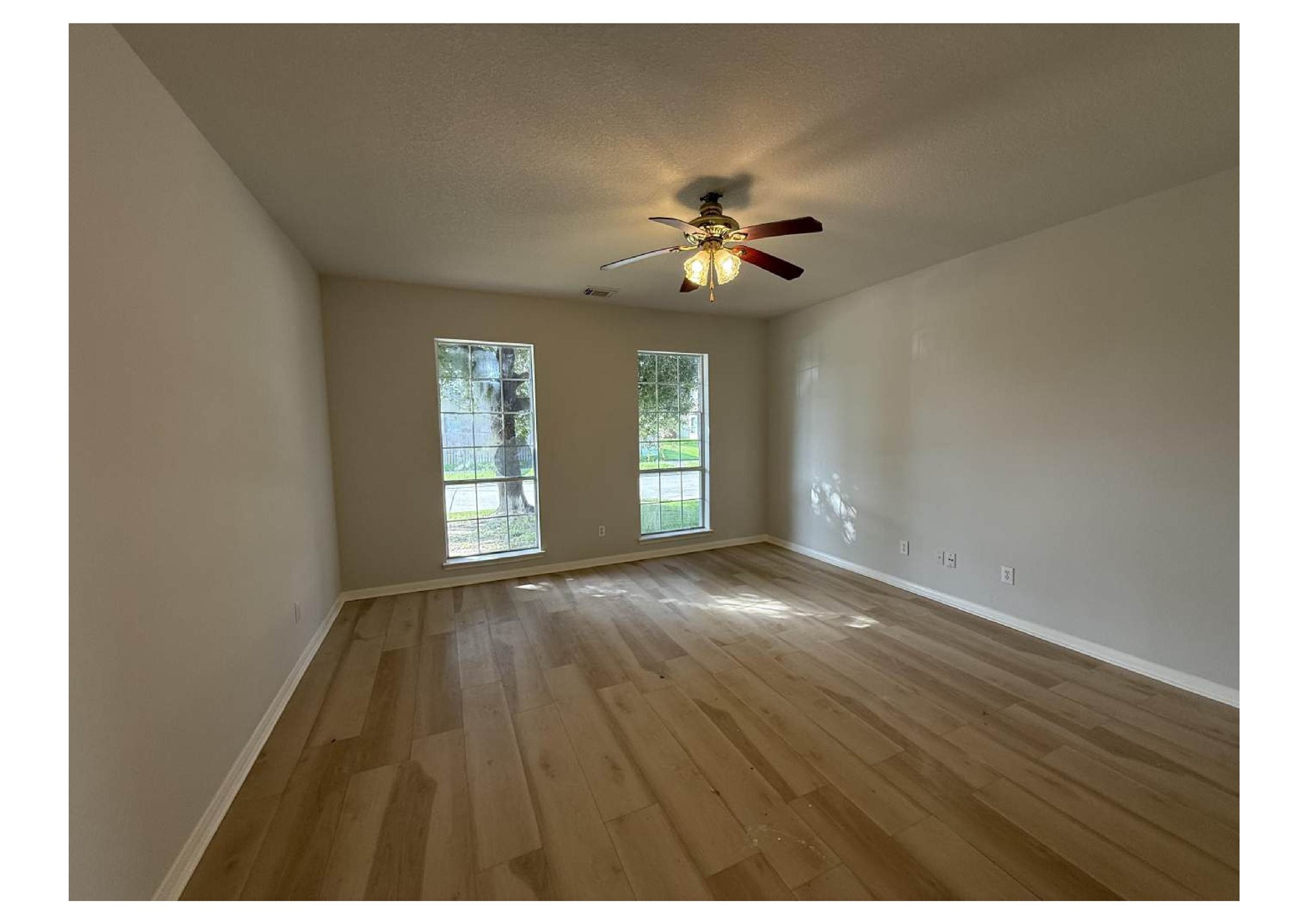 4106 Forest Rain Lane Atascocita, TX 77346 - Photo 33 of 49 a view of an empty room with a window