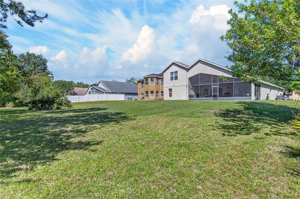 8215 Myrtle Point Way Tampa, FL 33647 - Photo 4 of 51