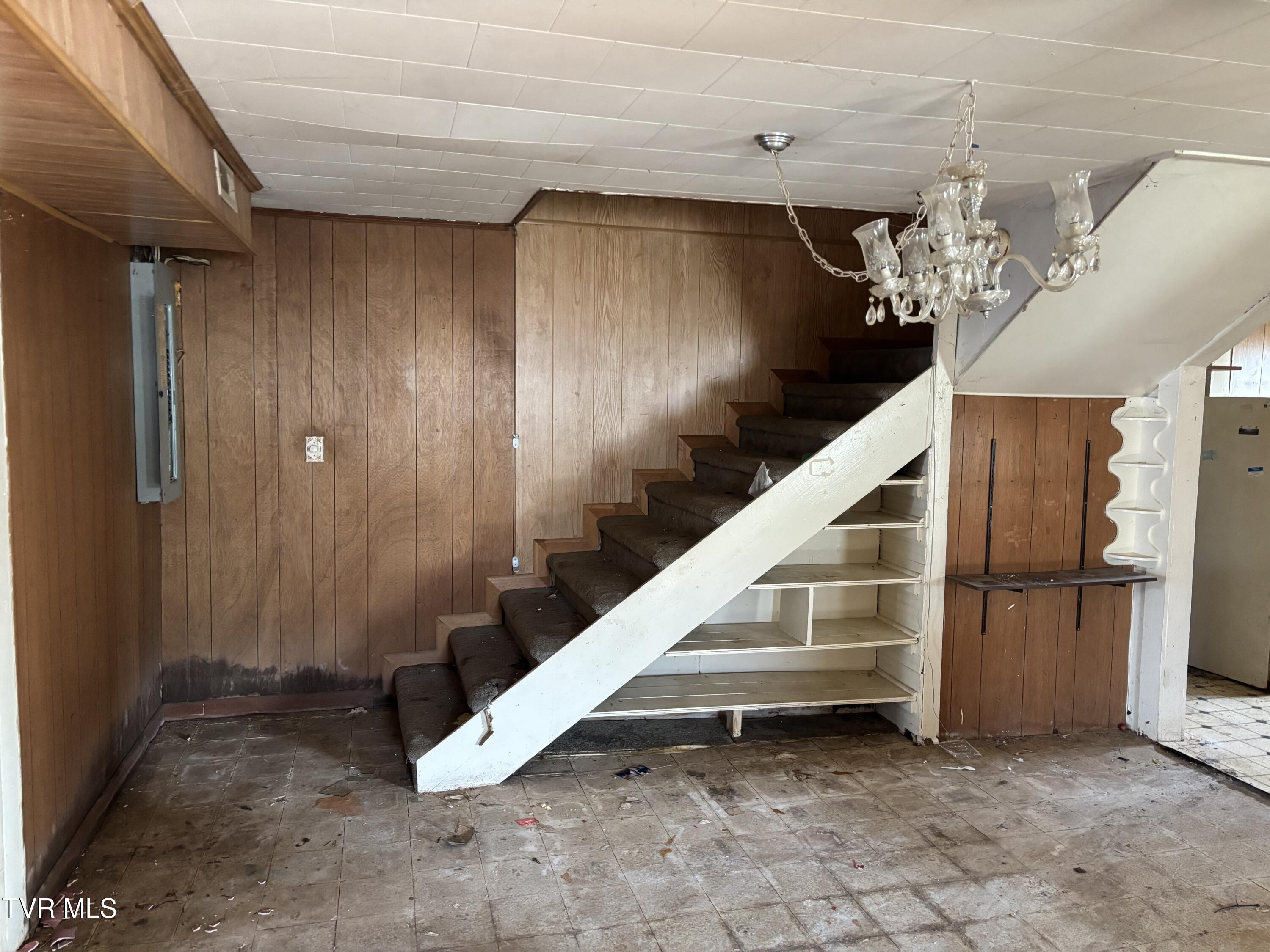 4401 Cherokee Road Jonesborough, TN 37659 - Photo 7 of 25 IMG_1667