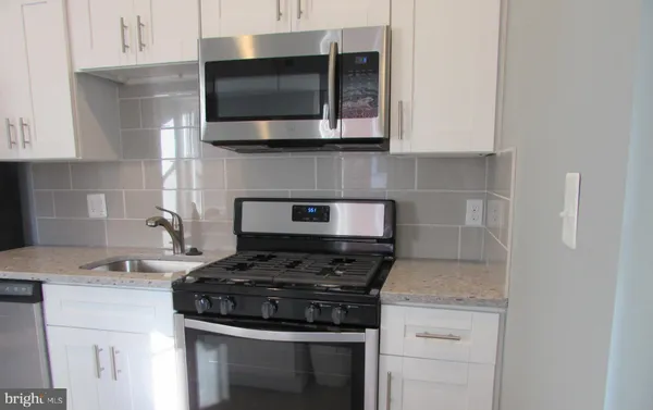 $2,200 | 2735 Chesterfield Avenue, Baltimore, MD 21213