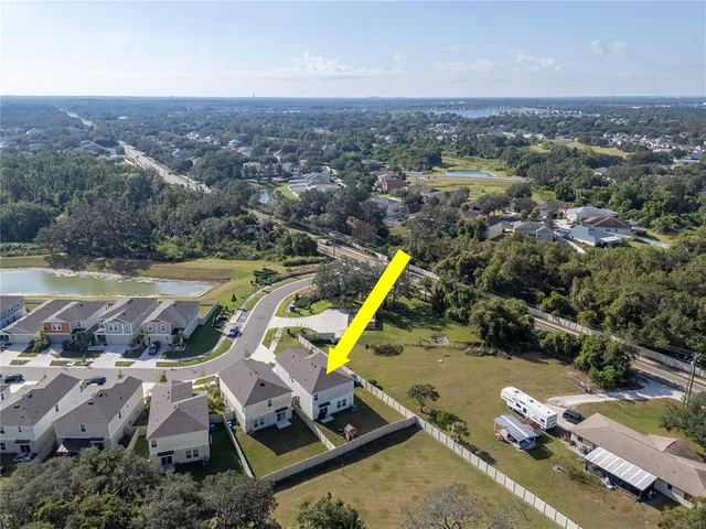 a house view with a outdoor space