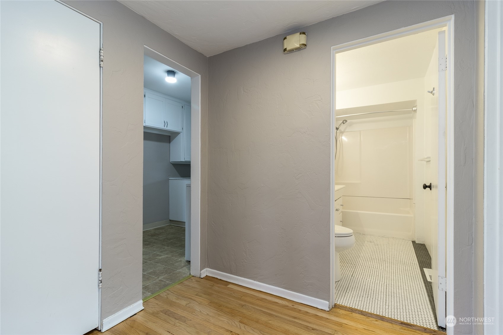 1055 St John Walla Walla, WA 99362 - Photo 13 of 27 an empty room and wooden door