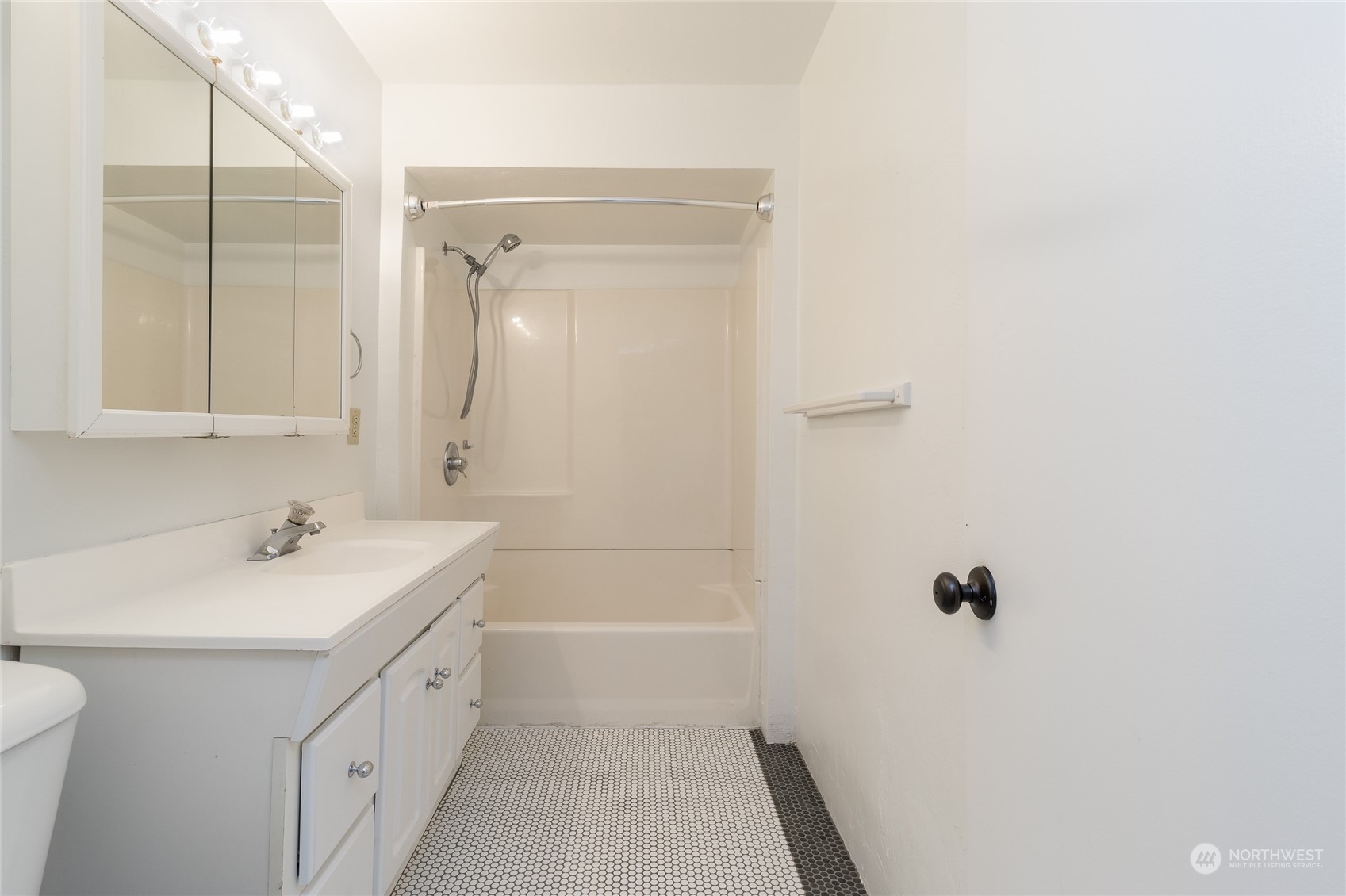 1055 St John Walla Walla, WA 99362 - Photo 15 of 27 a bathroom with a sink a toilet and shower