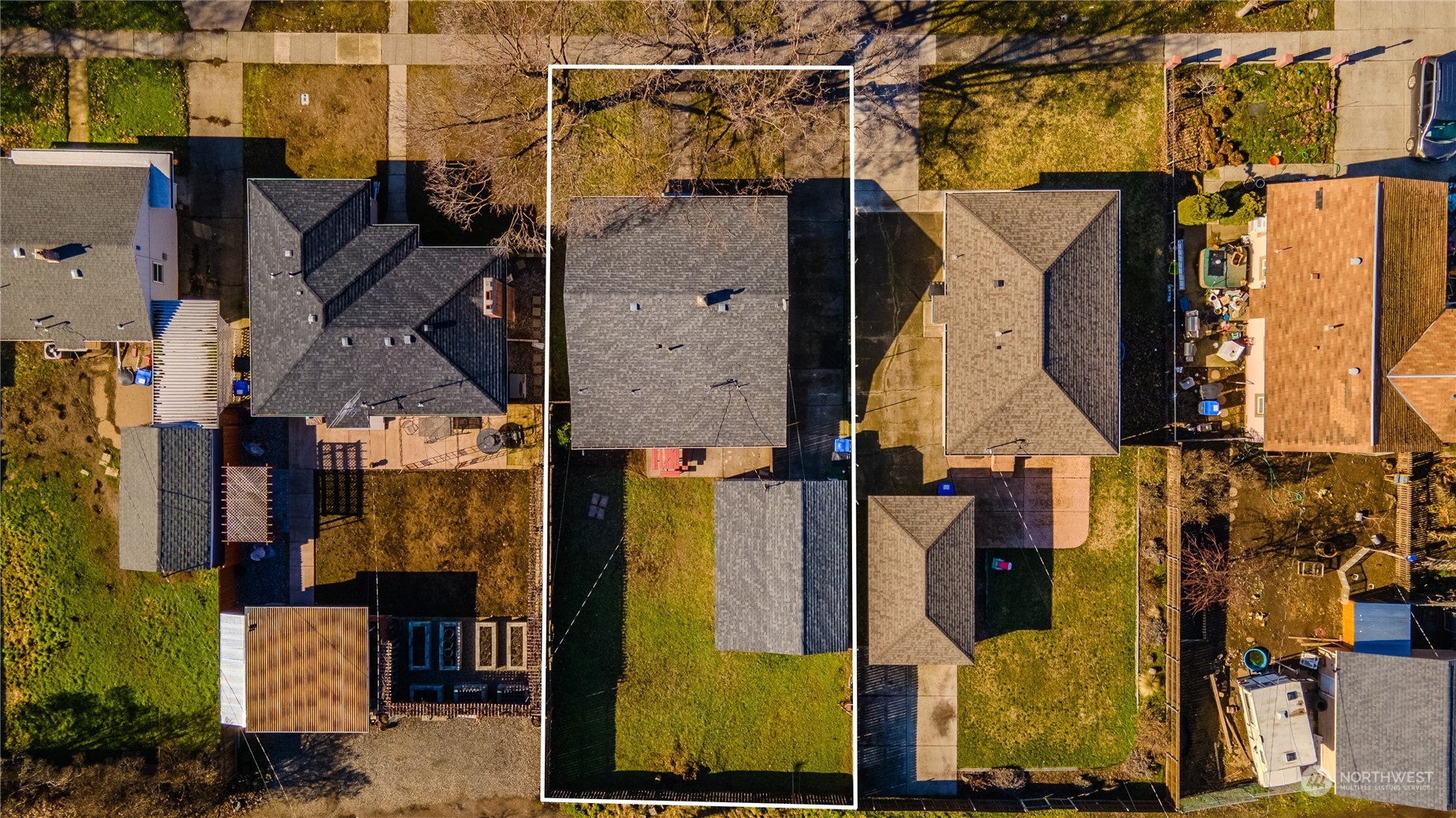 1055 St John Walla Walla, WA 99362 - Photo 24 of 27 an aerial view of residential houses with outdoor space