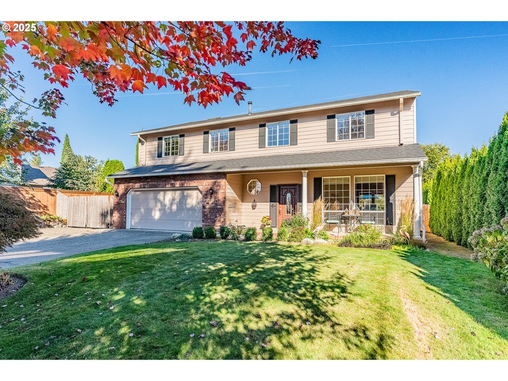 20194 Canyon Ridge Drive Oregon City, OR 97045 - Photo 1 of 41 a front view of a house with a yard