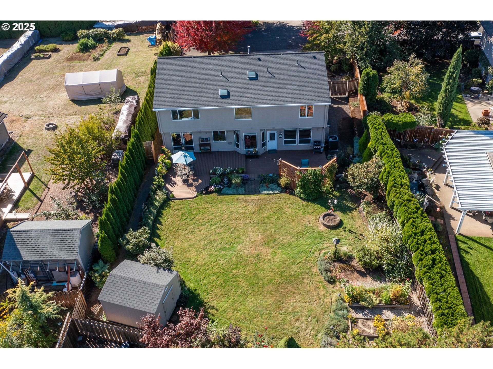 20194 Canyon Ridge Drive Oregon City, OR 97045 - Photo 39 of 41 an aerial view of a house with yard swimming pool and outdoor seating