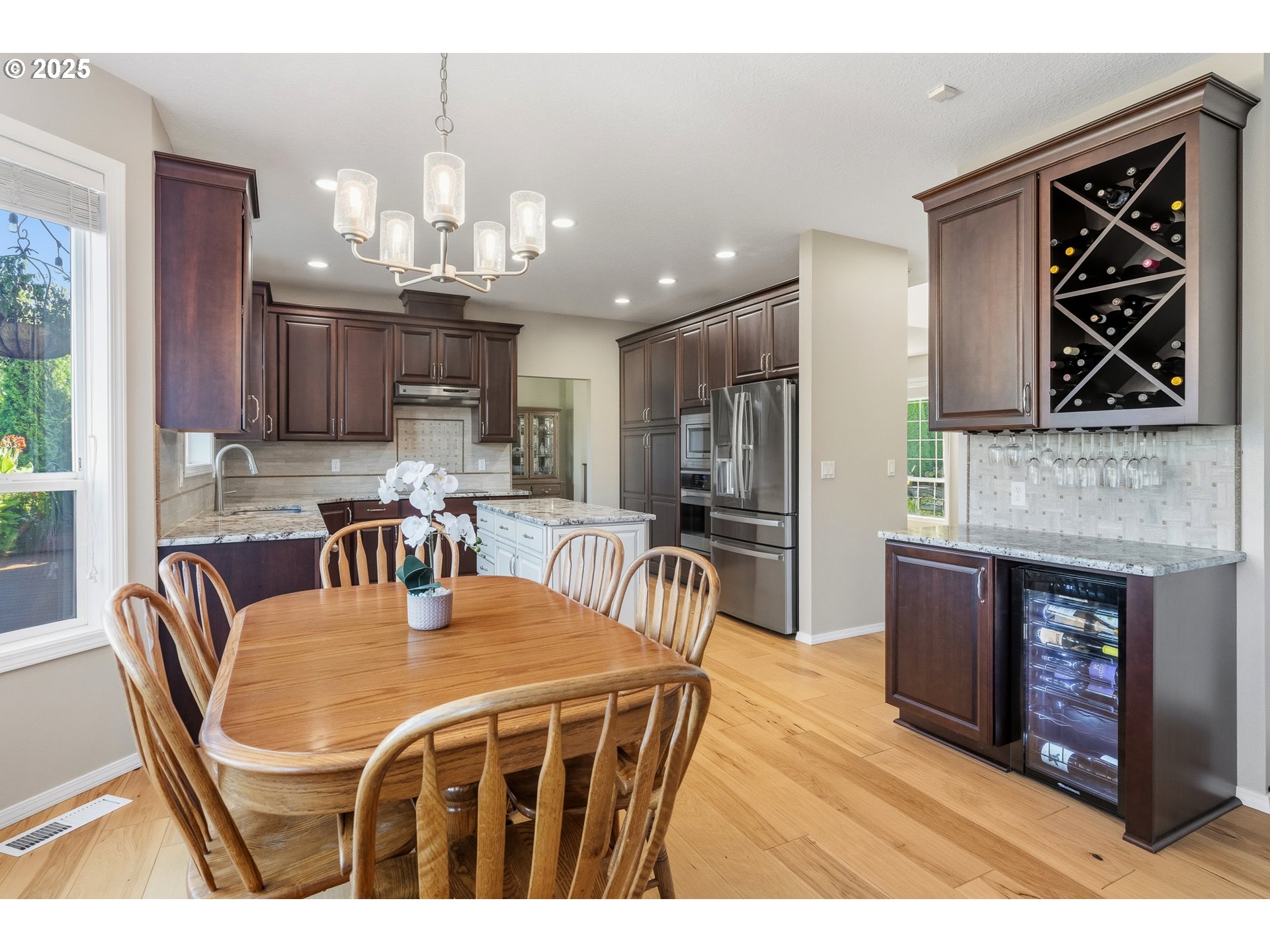 20194 Canyon Ridge Drive Oregon City, OR 97045 - Photo 10 of 41 a dining room with furniture and window
