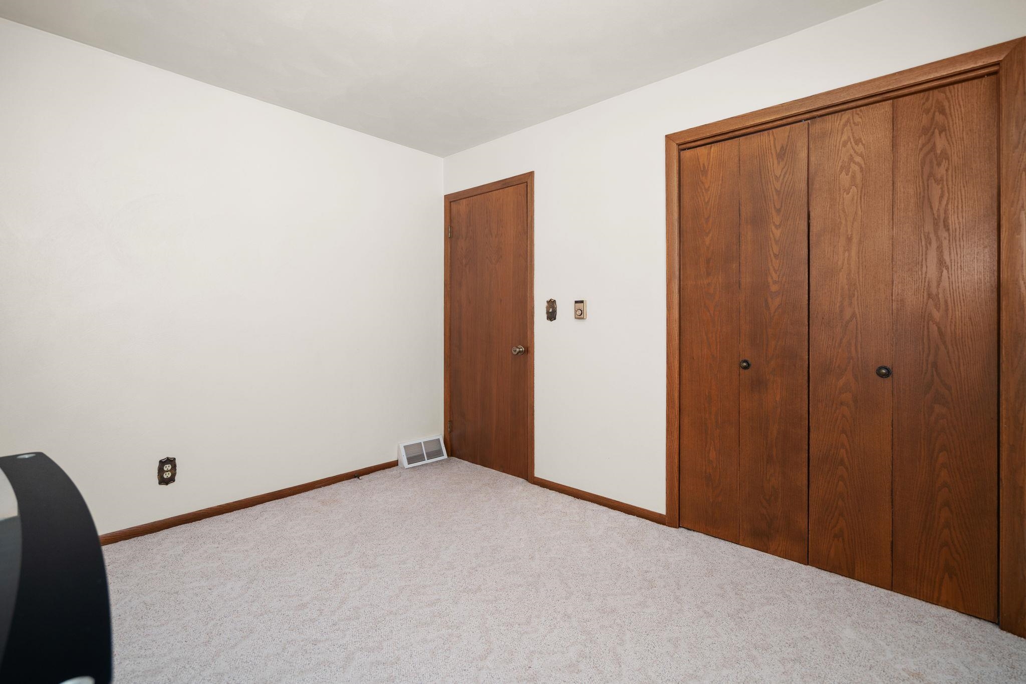 W8777 Eagle Road Beaver Dam, WI 53916 - Photo 19 of 39