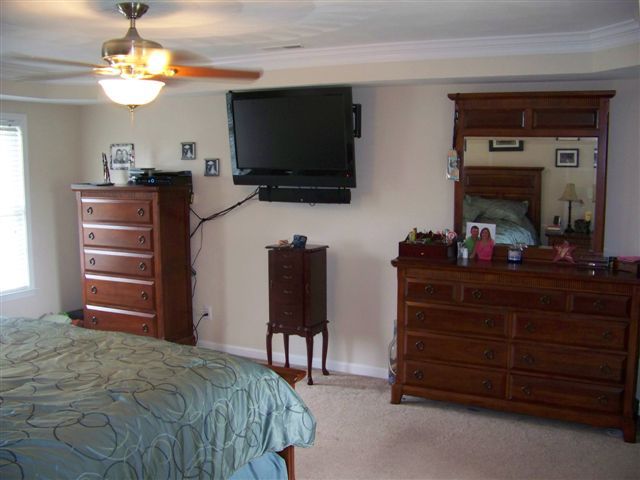 1650 White Church Road Fincastle, VA 24090 - Photo 14 of 20 bedroom