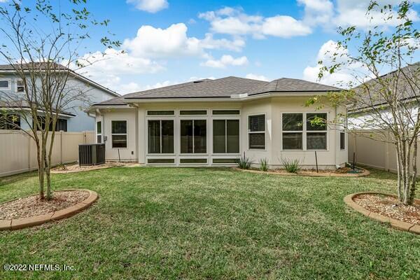 9957 Kevin Road Jacksonville, FL 32257 - Photo 21 of 22 Backyard