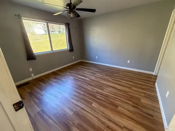 $399,000 | 27310 Oriole Drive, Willits, CA 95490