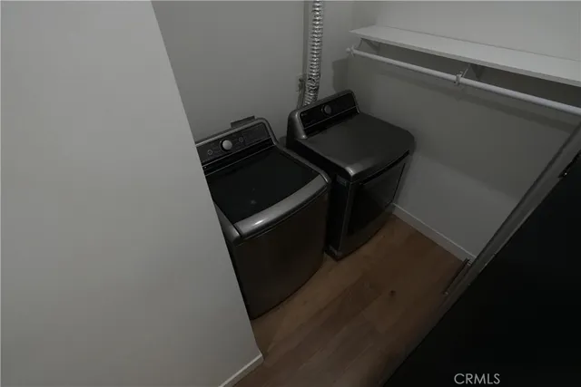 $3,995 | 19103 Erwin Street, Tarzana, CA 91335