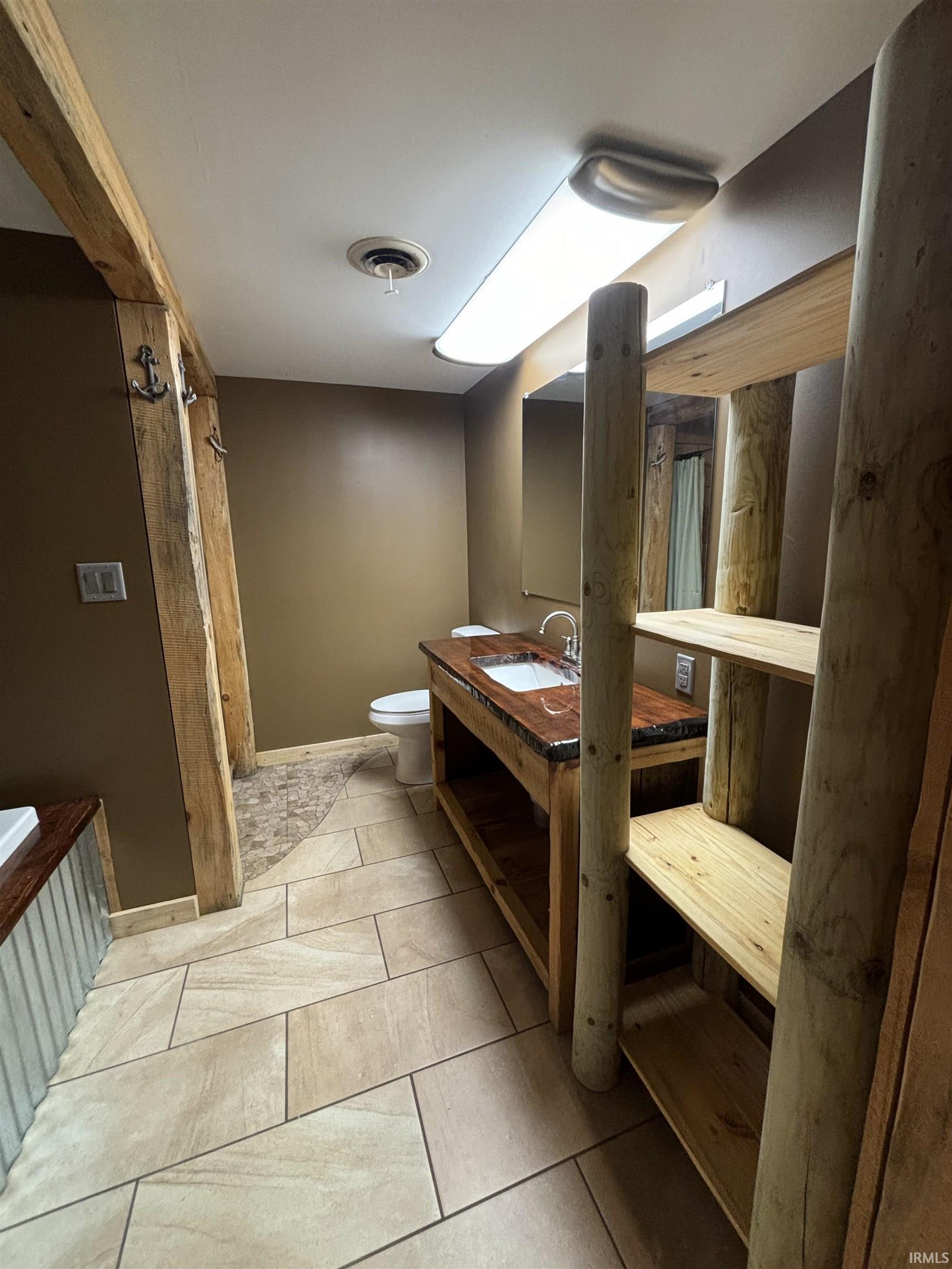 3201 Kleitz Road Evansville, IN 47720 - Photo 23 of 36 Gallery Image 23