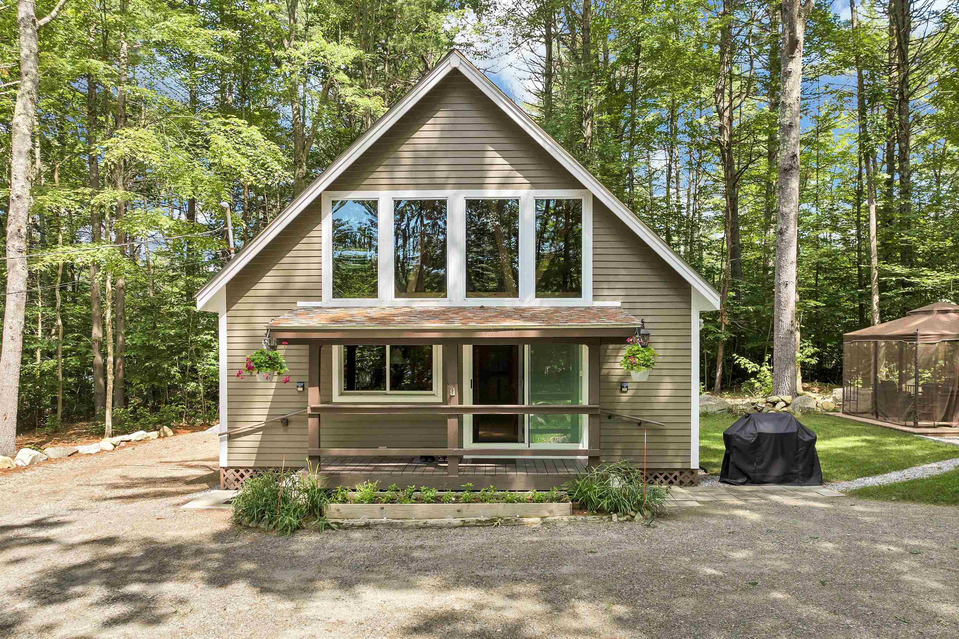 29 Finethy Road Alton, NH 03809 - Photo 1 of 37 Gallery Image 1