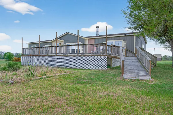 $350,000 | 3588 Center Hill Road, Bellville, TX 77418