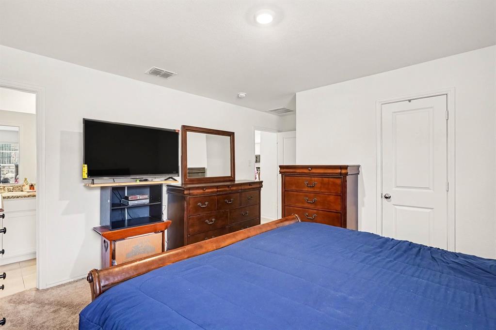 2908 Roy Road Fort Worth, TX 76119 - Photo 16 of 27 Gallery Image 16