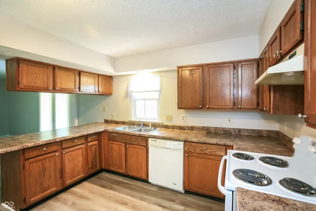 $1,765 | 6127 Terrytown Parkway, Indianapolis, IN 46254