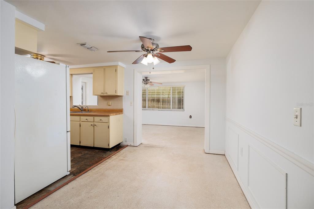 5209 Lofton Drive New Port Richey, FL 34652 - Photo 13 of 37