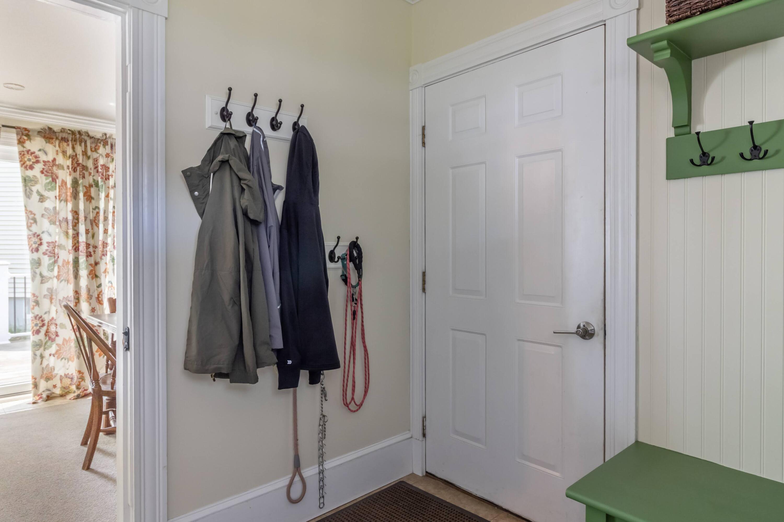 14 Boutelle Road Bangor, ME 04401 - Photo 14 of 42 14 Boutelle Rd Interiors-32