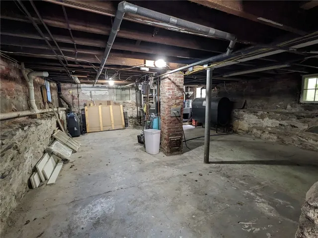 $725,000 | 16 Dartmouth Street, Newport, RI 02840