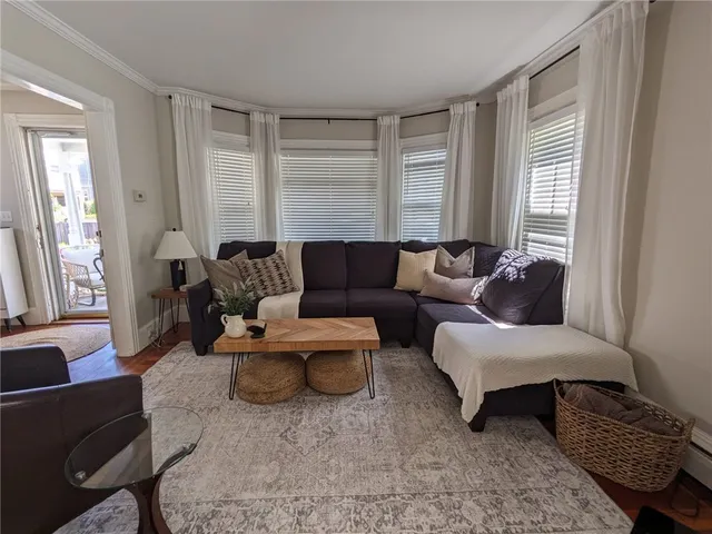 $725,000 | 16 Dartmouth Street, Newport, RI 02840