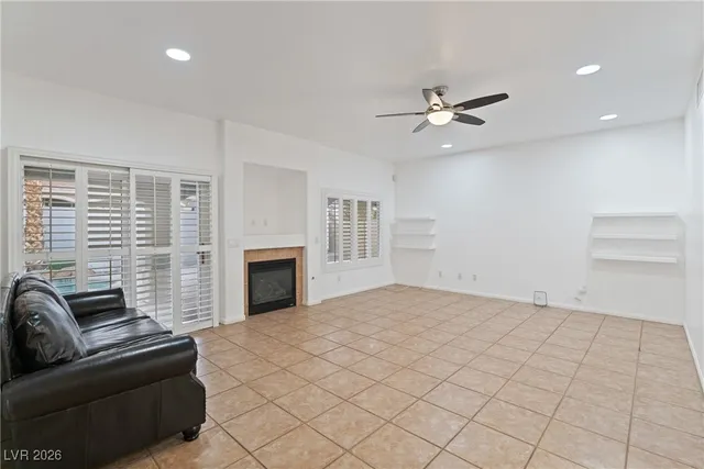 $3,600 | 497 Fiddlehead Avenue, Las Vegas, NV 89183