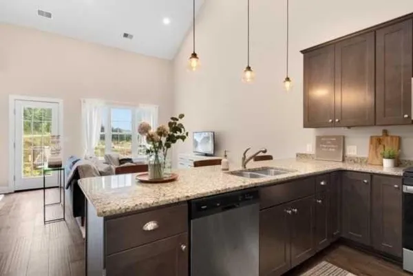 $419,900 | 26 Pinehurst Place, Unit 26, Beaver, PA 15009