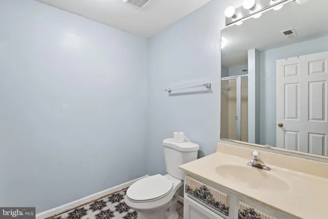 a balcony with a yard