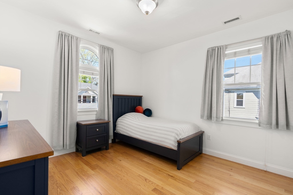 249 Robbins Street Waltham, MA 02453 - Photo 17 of 34
