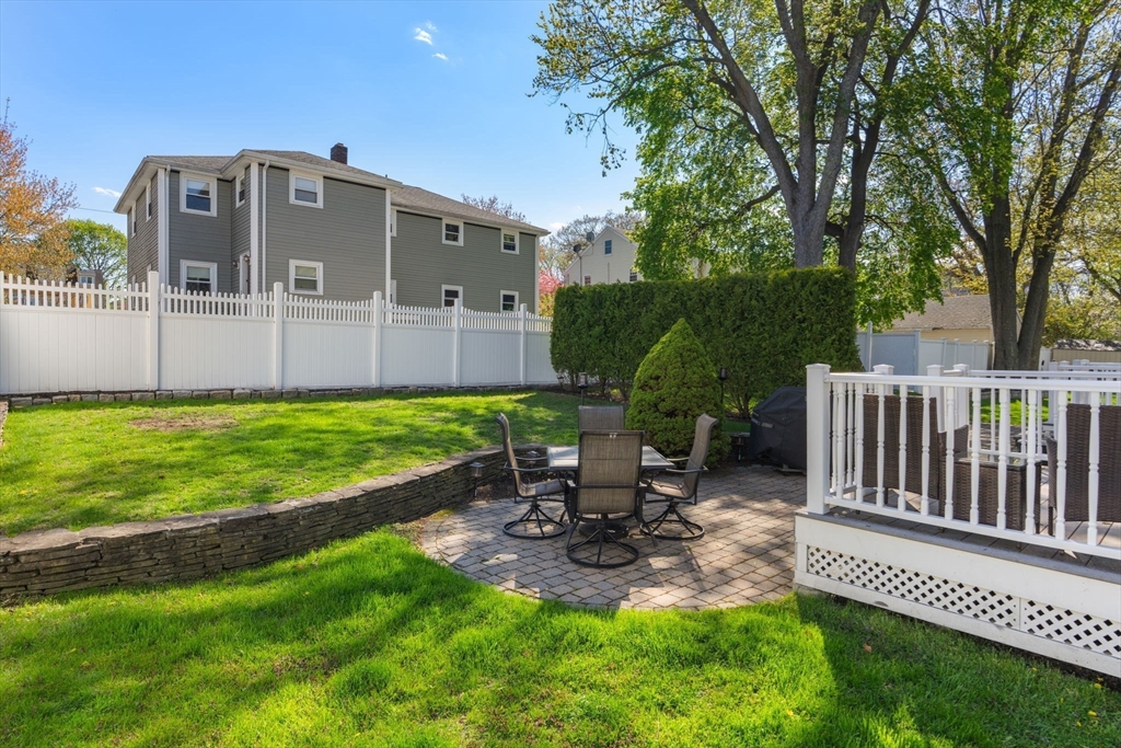 249 Robbins Street Waltham, MA 02453 - Photo 27 of 34