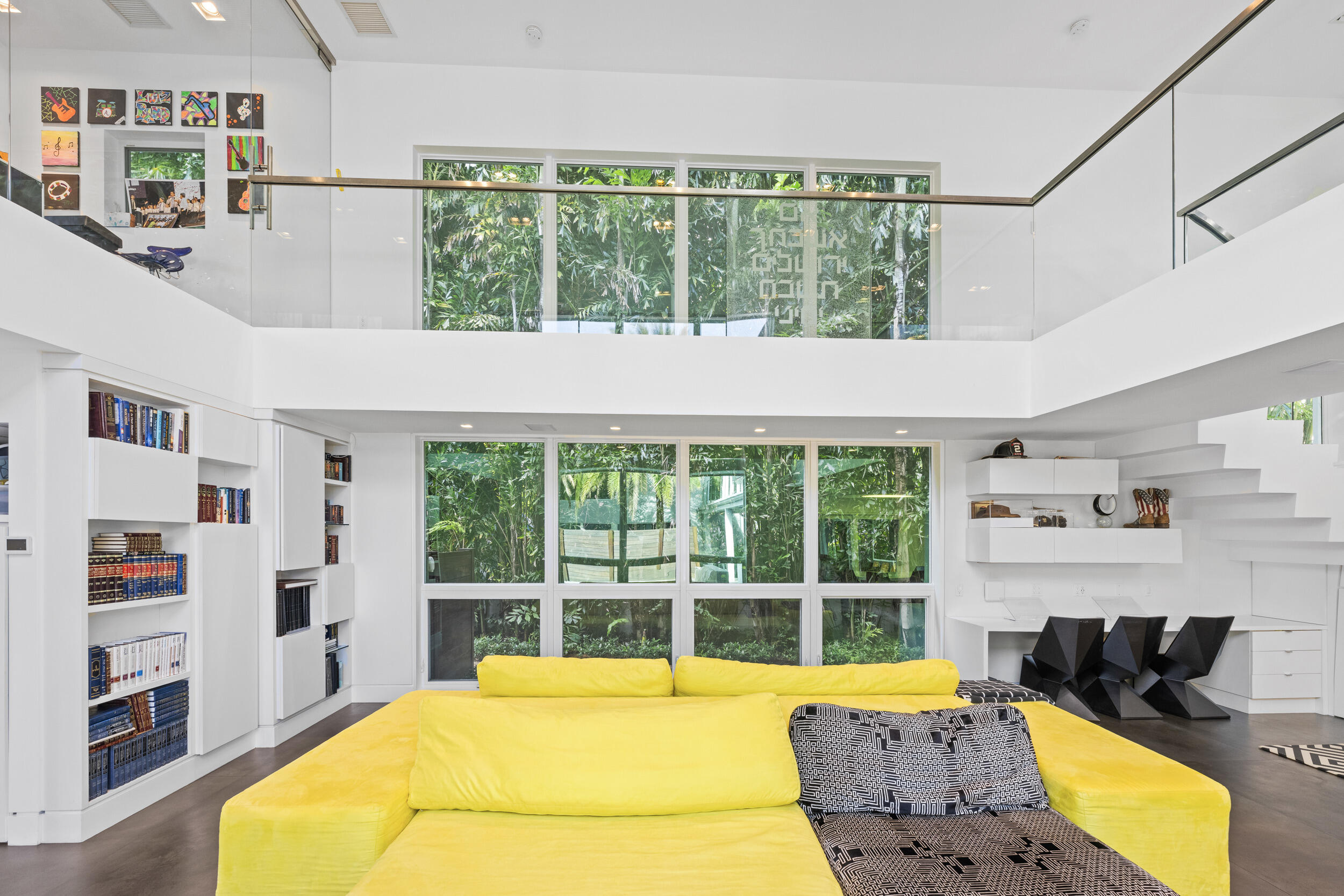 7047 San Sebastian Circle Boca Raton, FL 33433 - Photo 20 of 95 a bedroom with furniture and a large window