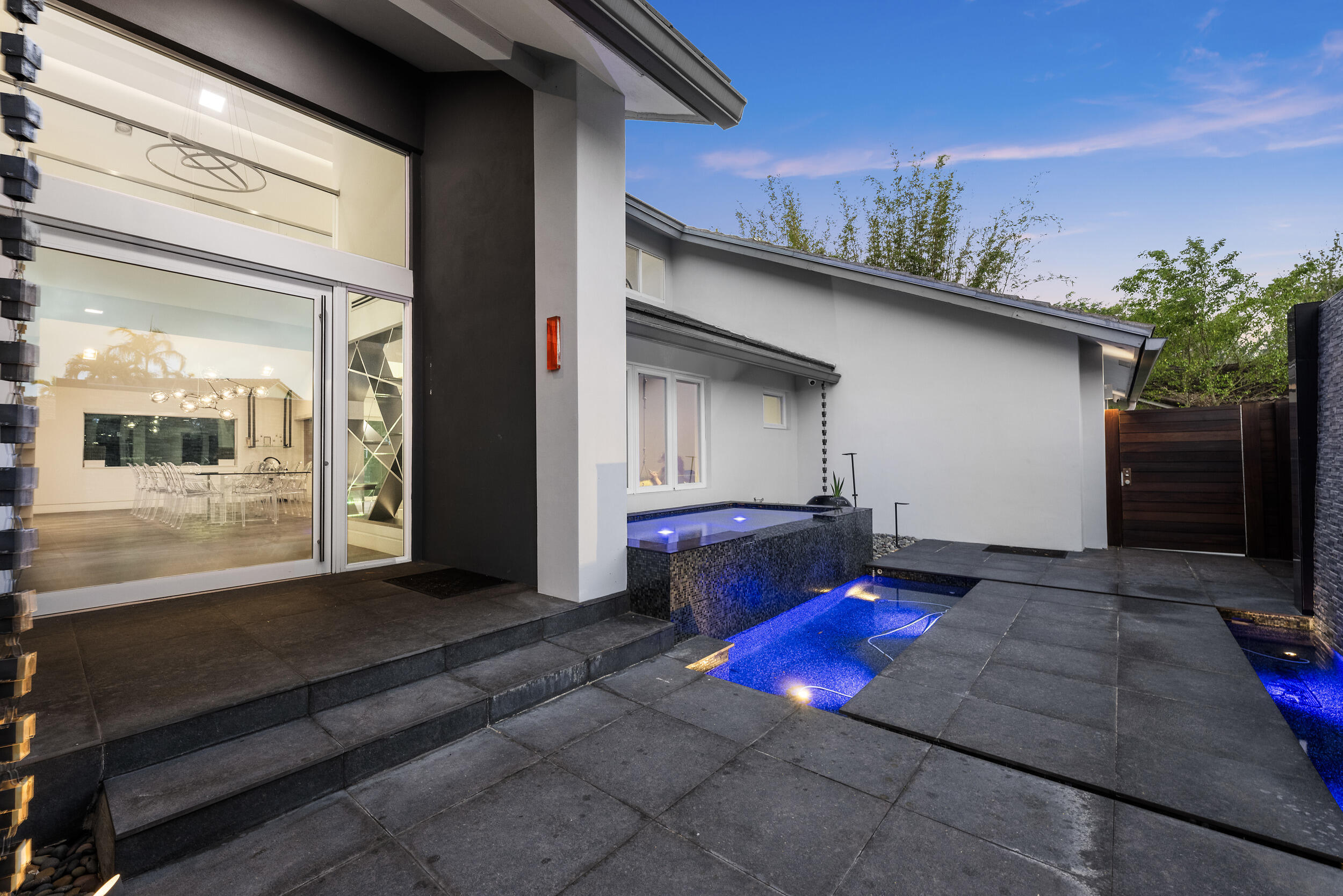 7047 San Sebastian Circle Boca Raton, FL 33433 - Photo 4 of 95 a view of outdoor space yard and porch