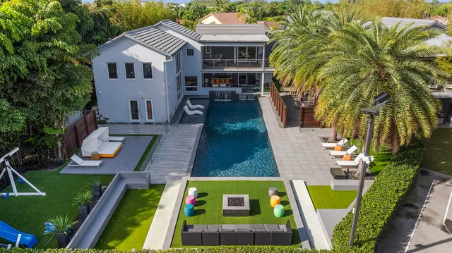 $8,500,000 | 7047 San Sebastian Circle, Boca Raton, FL 33433