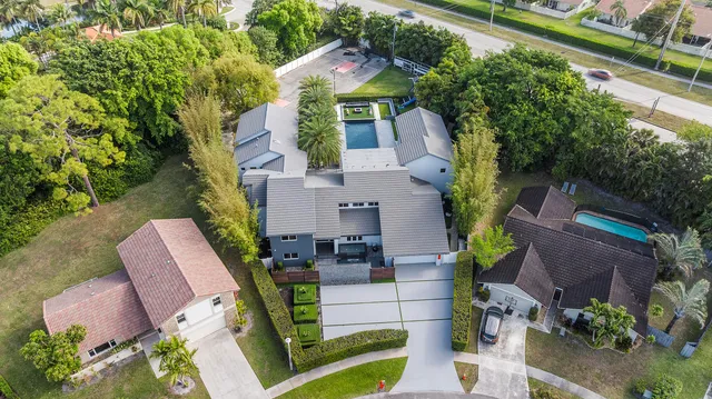 $8,500,000 | 7047 San Sebastian Circle, Boca Raton, FL 33433