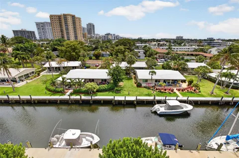 $360,000 | 3210 Southeast 10th Street, Unit 6B, Pompano Beach, FL 33062