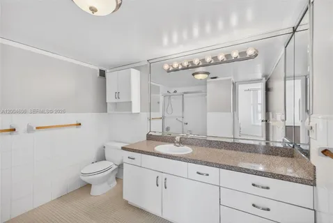 $360,000 | 3210 Southeast 10th Street, Unit 6B, Pompano Beach, FL 33062