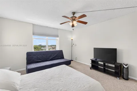 $360,000 | 3210 Southeast 10th Street, Unit 6B, Pompano Beach, FL 33062